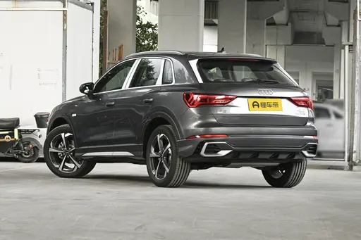 Audi Q3 2026 35TFSI Style Dynamic Edition + Warm Pack + Black Package Sky Cloud Gray factory