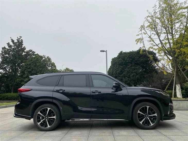 2021 Crown Kluger 2.5L HEV 4WD Flagship Edition suppliers 2021 Crown Kluger 2.5L HEV 4WD Flagship Edition suppliers