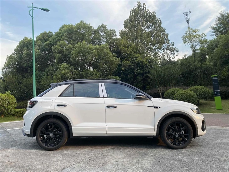 2025 Volkswagen T-ROC 300TSI DSG 2WD Starlight Edition suppliers 2025 Volkswagen T-ROC 300TSI DSG 2WD Starlight Edition suppliers