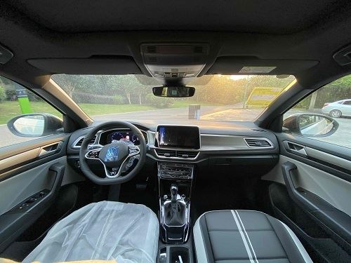 2025 Volkswagen T-ROC 300TSI DSG 2WD Starlight Edition best 2025 Volkswagen T-ROC 300TSI DSG 2WD Starlight Edition best